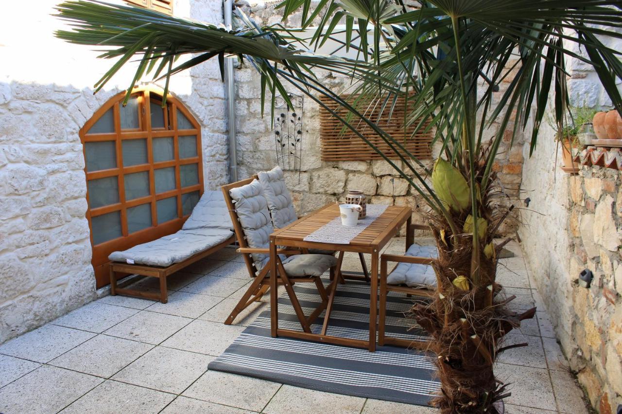 Joseph'S Yard Apartment Rovinj Luaran gambar