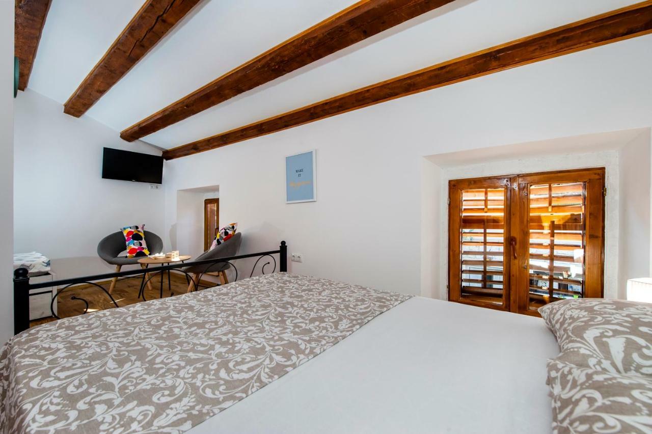 Joseph'S Yard Apartment Rovinj Luaran gambar